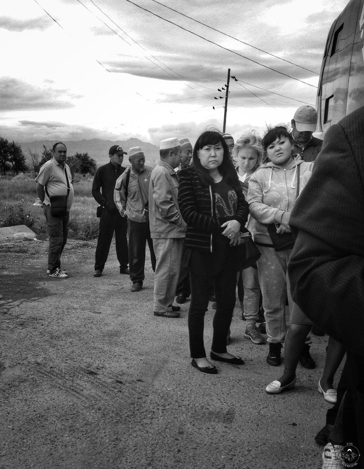 W oczekiwaniu na kontrolę graniczną (c) panpodroznik.com