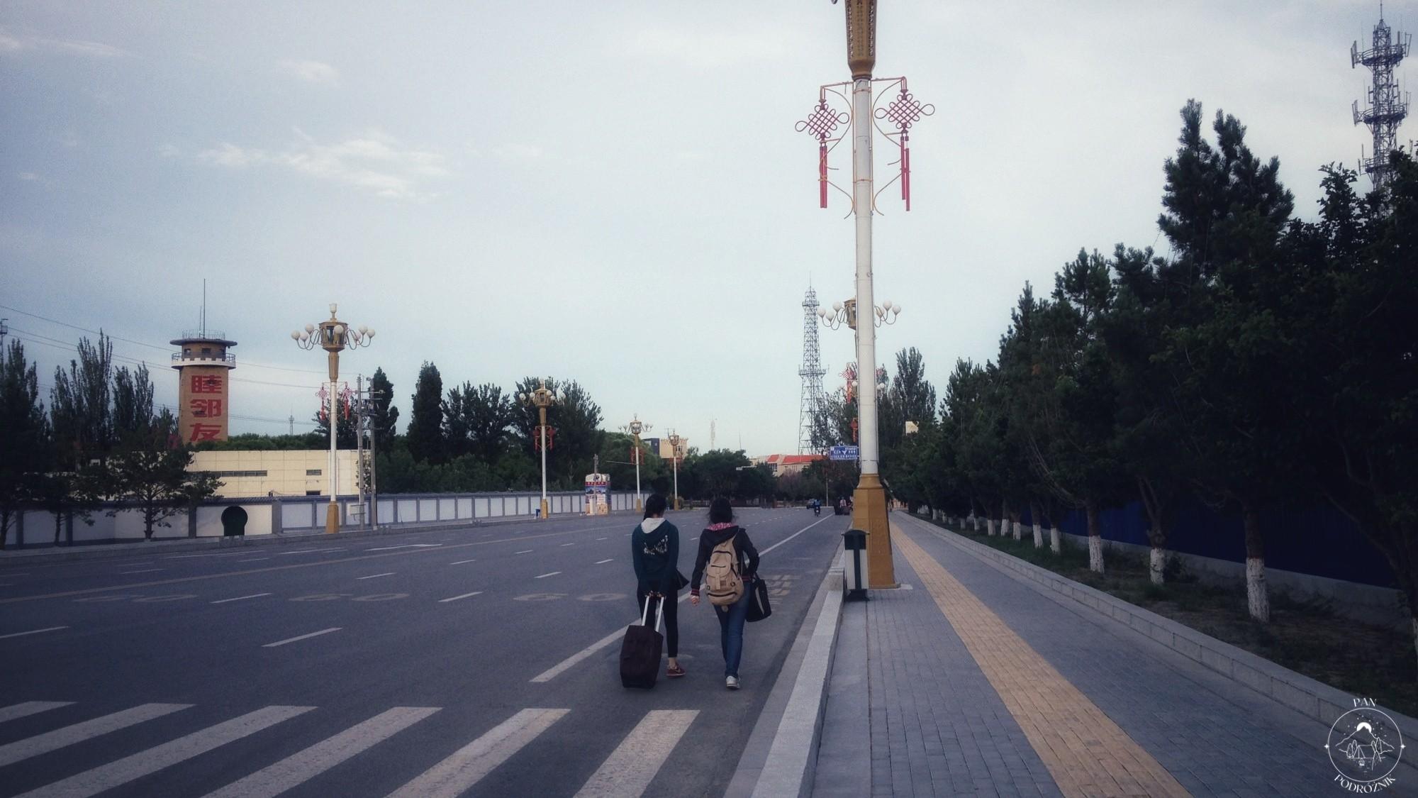 Przed siebie, ale gdzie? (c) panpodroznik.com