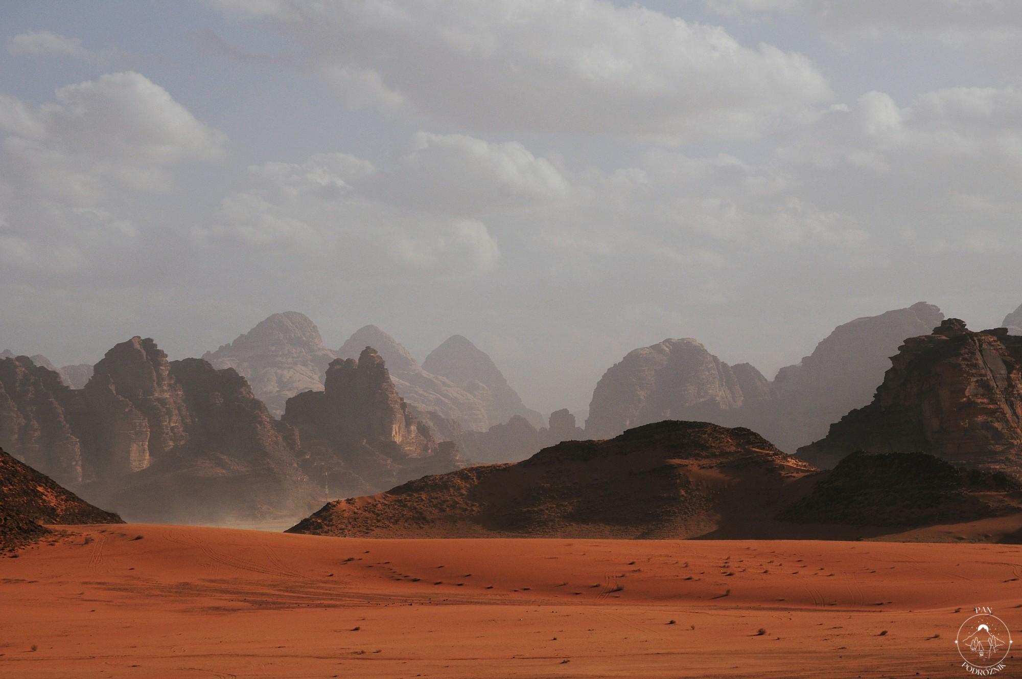 Wadi Rum (c) Juli Kosolapova, unsplash, panpodroznik.com
