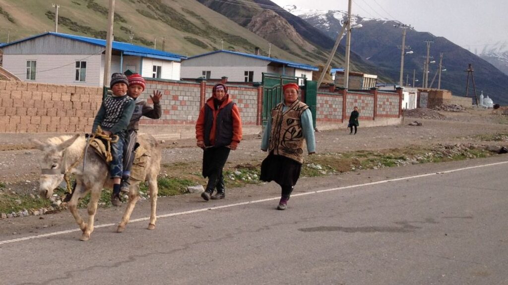 Kirgistan banner (c) panpodroznik.com