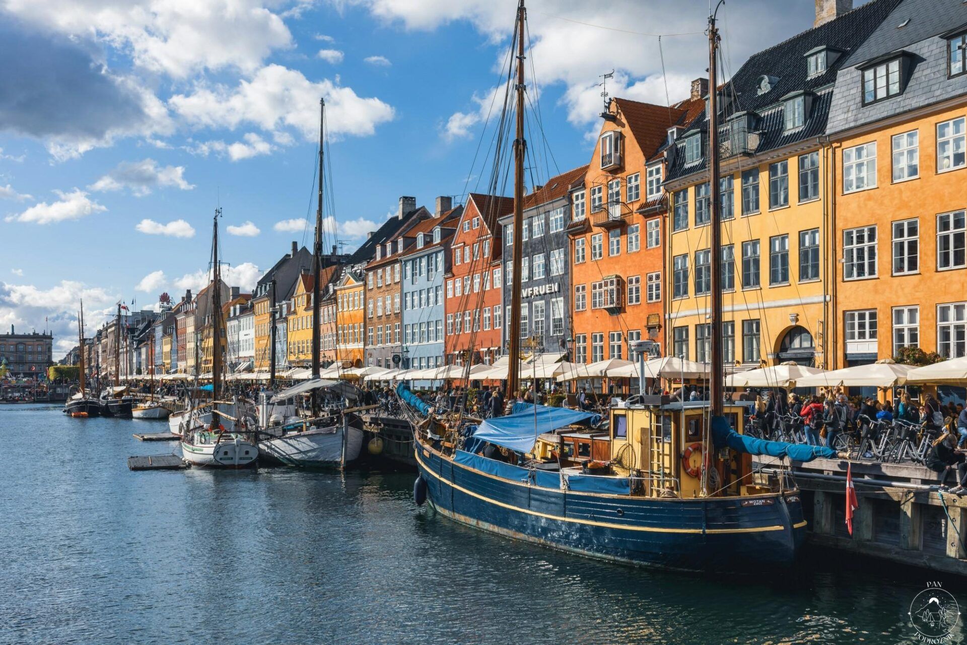 Nyhavn w Kopenhadze (c) Peter Lloyd Unsplash / panpodroznik.com