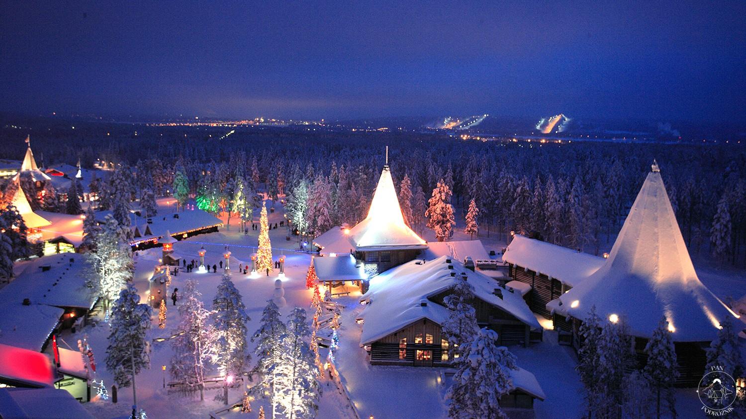 Wioska Świętego Mikołaja z góry (c) Santa Claus Village, panpodroznik.com