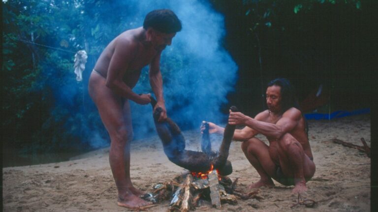 Eksploracja kontra turystyka. Wywiad ze Sławomirem „Makaronem” Makarukiem Sławomir Makaruk i jego wyjazdy (c) archiwum prywatne
